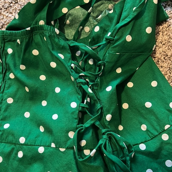 Short adjustable size dress - Picture 4 of 4